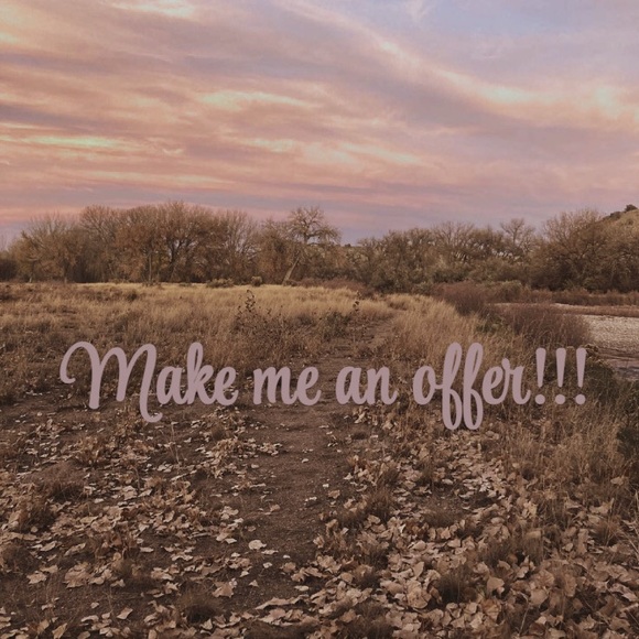 Red Leather Women's Cowboy Boots - Picture 12 of 13